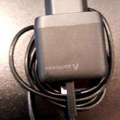 Charger, as reported by Campus Den Haag using iLost