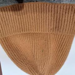 Beanie marron, ako bolo nahlásené TCL pomocou iLost