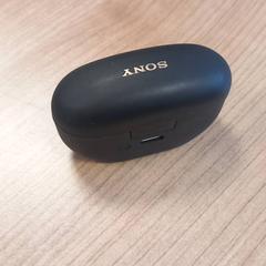Estuche de airpods Zwart, ha sido reportado por RRReis Veluwe Zuid - Ede con iLost