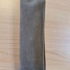 Estuche para lentes, segundo informou Regio Oost-Vlaanderen usando iLost