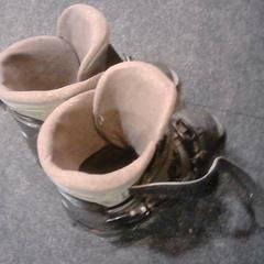 Skischoenen, zgłoszono przez SnowWorld Landgraaf przy użyciu iLost