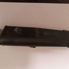 Couteau de carreleur, come riportato da TCL utilizzando iLost