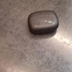 Oortjes doosje, come riportato da Rotterdam The Hague Airport utilizzando iLost