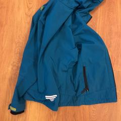 Kurtka, zgłoszono przez HTM przy użyciu iLost