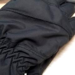 Handskar Zwart, rapporterat av Qbuzz Fryslân med iLost