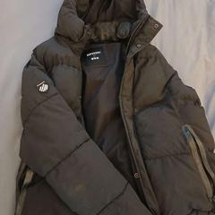 Jas zwart 27-28 december، كما تم الإبلاغ عنه بواسطة De Heeren van Aemstel عبر iLost