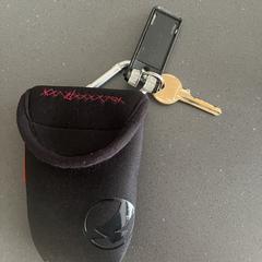 Sleutel / Sleutelbos met zwart tasje がiLostに報告されました