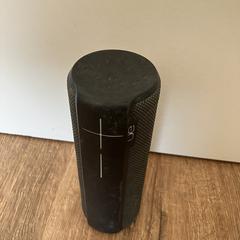 Zwart UE Boom Speaker, segons s'ha informat a iLost