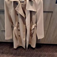 Jacka Beige, rapporterat av Van der Valk Hotel Vianen med iLost