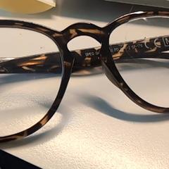 Okuliare, ako bolo nahlásené Ziekenhuis Oost-Limburg pomocou iLost