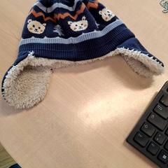 Bonnet pour enfant, zoals gemeld door IKEA Grenoble met iLost