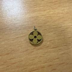 Ketting beeldje goud ketting beeldje, rapporterat av VITAZ campus Sint-Niklaas med iLost