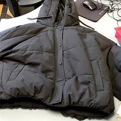 Jas zwart, zoals gemeld door Regio Limburg - Leuven met iLost