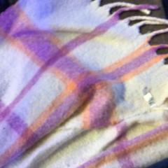 Šátek Paars oranje wit, jak nahlášeno De Heeren van Aemstel pomocí iLost