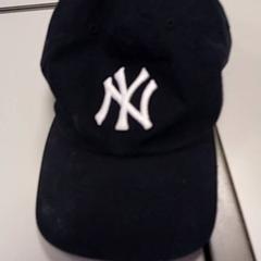 Mütze, gemeldet von Vrije Universiteit Amsterdam über iLost