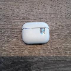 AirPods, som rapportert av EBS Tramplein ved bruk av iLost