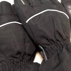 Kesztyű Zwart, amint azt Qbuzz Fryslân az iLost segítségével jelentette.