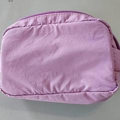 Borsa - kinder heuptas, come riportato da Centraal magazijn utilizzando iLost