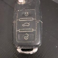 Kocsikulcs Volkswagen, amint azt Qbuzz servicepunt  Emmen az iLost segítségével jelentette.