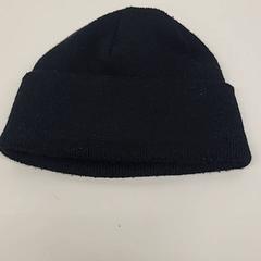 قبعة صغيرة، كما تم الإبلاغ عنه بواسطة Transdev Gooi en Vechtstreek عبر iLost