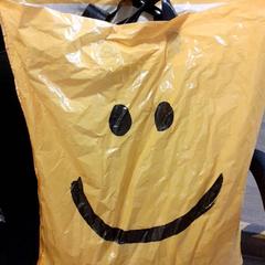 Jumbo tas, ha sido reportado por Qbuzz servicepunt  Emmen con iLost