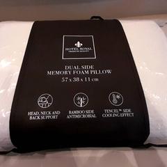 Kussen Hotel Royal, zoals gemeld door Van der Valk Hotel Schiphol met iLost