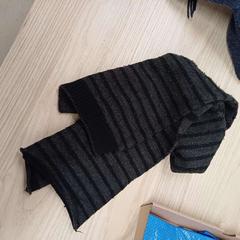 Scarf enfant, zoals gemeld door IKEA Liège met iLost