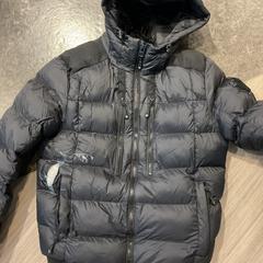 Bunda Op naam van Youness, jak nahlášeno Gemeente Amsterdam pomocí iLost