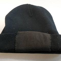 Kleding - Muts, ha sido reportado por Centraal magazijn con iLost