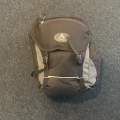 Táska, amint azt Breng Arnhem az iLost segítségével jelentette.