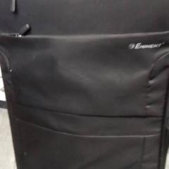 Valigia, come riportato da Hermes Eindhoven utilizzando iLost