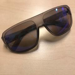 İLost kullanarak Pathé Tilburg tarafından bildirildiği gibi Zonnebril