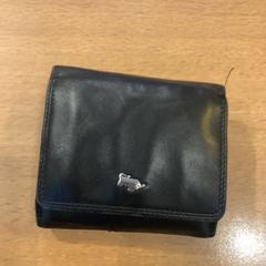 Peňaženka Celik, Duitsland, ako bolo nahlásené Gemeente Amsterdam pomocou iLost