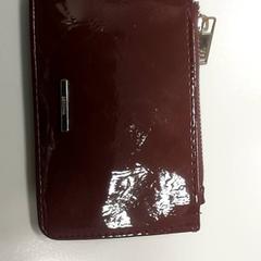 Wallets Uwimana, as reported by Regio West-Vlaanderen using iLost