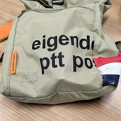 Motxilla, segons ha informat Connexxion Noord Holland Noord Hoorn mitjançant iLost