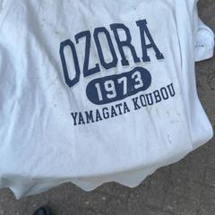 Tričko White, ako bolo nahlásené KABUL à GoGo / Teatro pomocou iLost