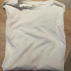 Camisa, ha sido reportado por Van der Valk Hotel Eindhoven - Best con iLost