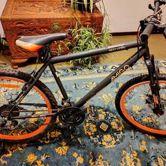 Mountainbike: Amigo Next Level، كما تم الإبلاغ عنه عبر iLost