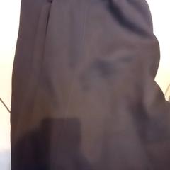 Nadrág, amint azt Leonardo Royal Hotel Amsterdam az iLost segítségével jelentette.