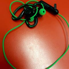 Earphones, as reported by UvA REC using iLost