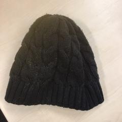 Beanie Zwart, naam op label geschreven, som rapportert av Gemeente Nijmegen ved bruk av iLost