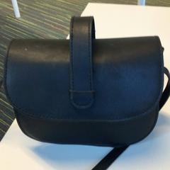 Tasje, como reportado por Gemeente Haarlem utilizando o iLost