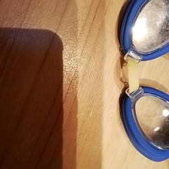 수영 고글, iLost를 사용하여 Beekse Bergen Resorts en Hotel에 보고됨