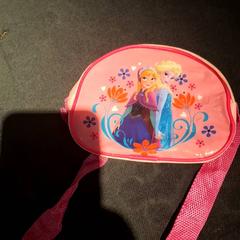 Torba na zakupy a, zgłoszono przez IKEA Villiers-sur-Marne przy użyciu iLost