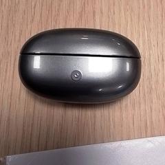 Earbud holder, as reported by Qbuzz Fryslân using iLost