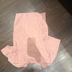 T shirt roze, jak nahlášeno Van der Valk Hotel Veenendaal pomocí iLost