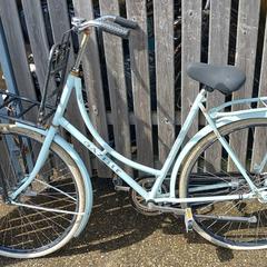 自転車 Gazelle Wit がiLostで Fietsdepot Meierijstad によって報告されました