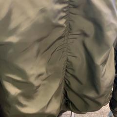 Veste enfant, a été signalé par Eindhoven Airport utilisant iLost