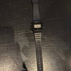 Horloge Zwart, zoals gemeld door Van der Valk Hotel Amsterdam-Amstel met iLost