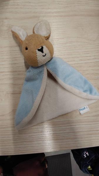 Cuddly slap lapin bleu